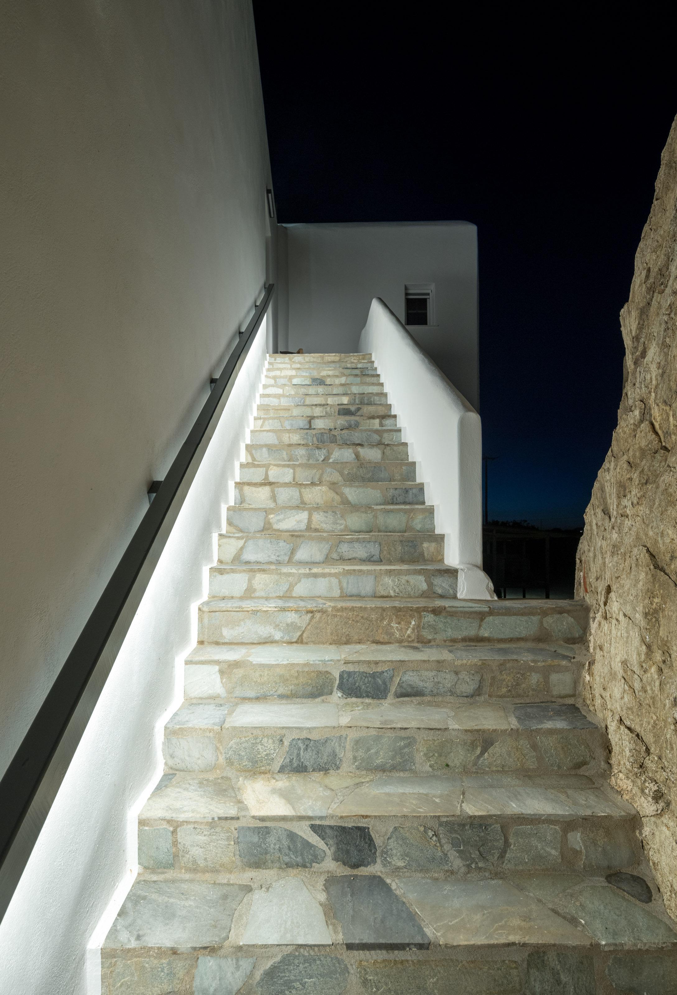 Hotel Vrachos Mykonos 3*